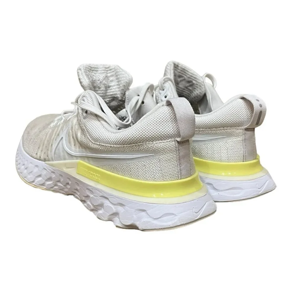 Nike React Infinity Run Flyknit 2